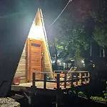 Penginapan Segitiga 2