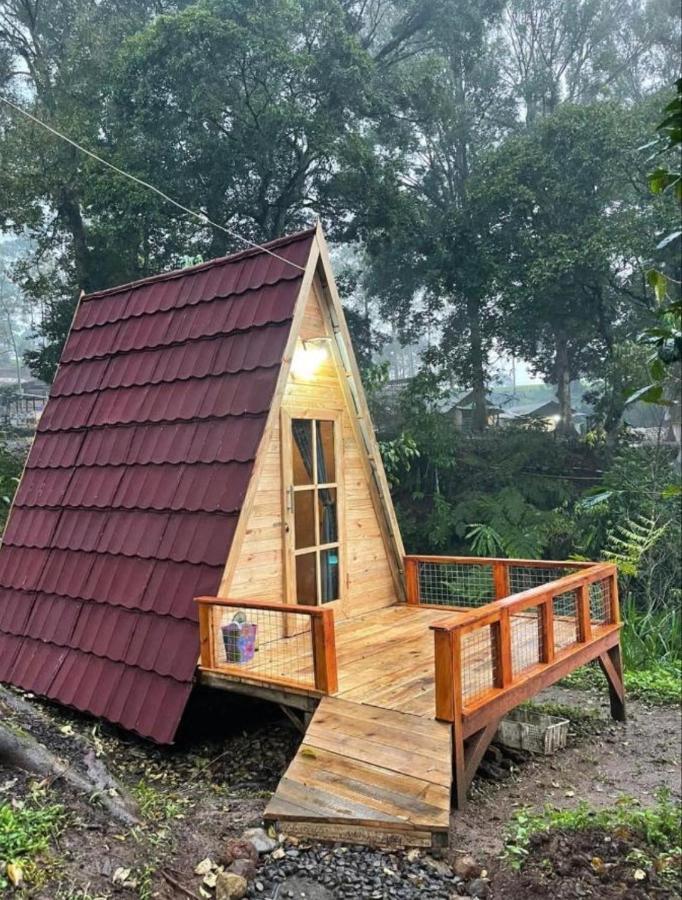 Lodge Segitiga 2 Bandung